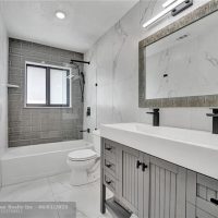 2105 Ne 62nd St Fort Lauderdale, Fl. 33308 | F10383311