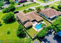 2111 Nw 14th Ave Fort Lauderdale, Fl. 33311 | F10384060 2111 Nw 14th Ave Fort Lauderdale, Fl. 33311 | F10384060