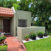 117 Se 7th St Unit A1 Deerfield Beach, Fl. 33441 | F10384773