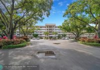 3970  Oaks Clubhouse Dr Unit 207 Pompano Beach, Fl. 33069 | F10385634