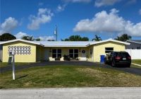 1911 Ne 51st Ct Fort Lauderdale, Fl. 33308 | F10385763