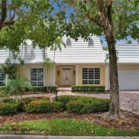 40  Compass Isle Fort Lauderdale, Fl. 33308 | F10386309